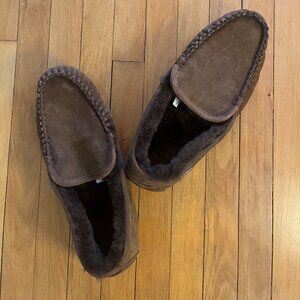 L.L. Bean Men's Wicked Good Slippers in Chocolate Brown
